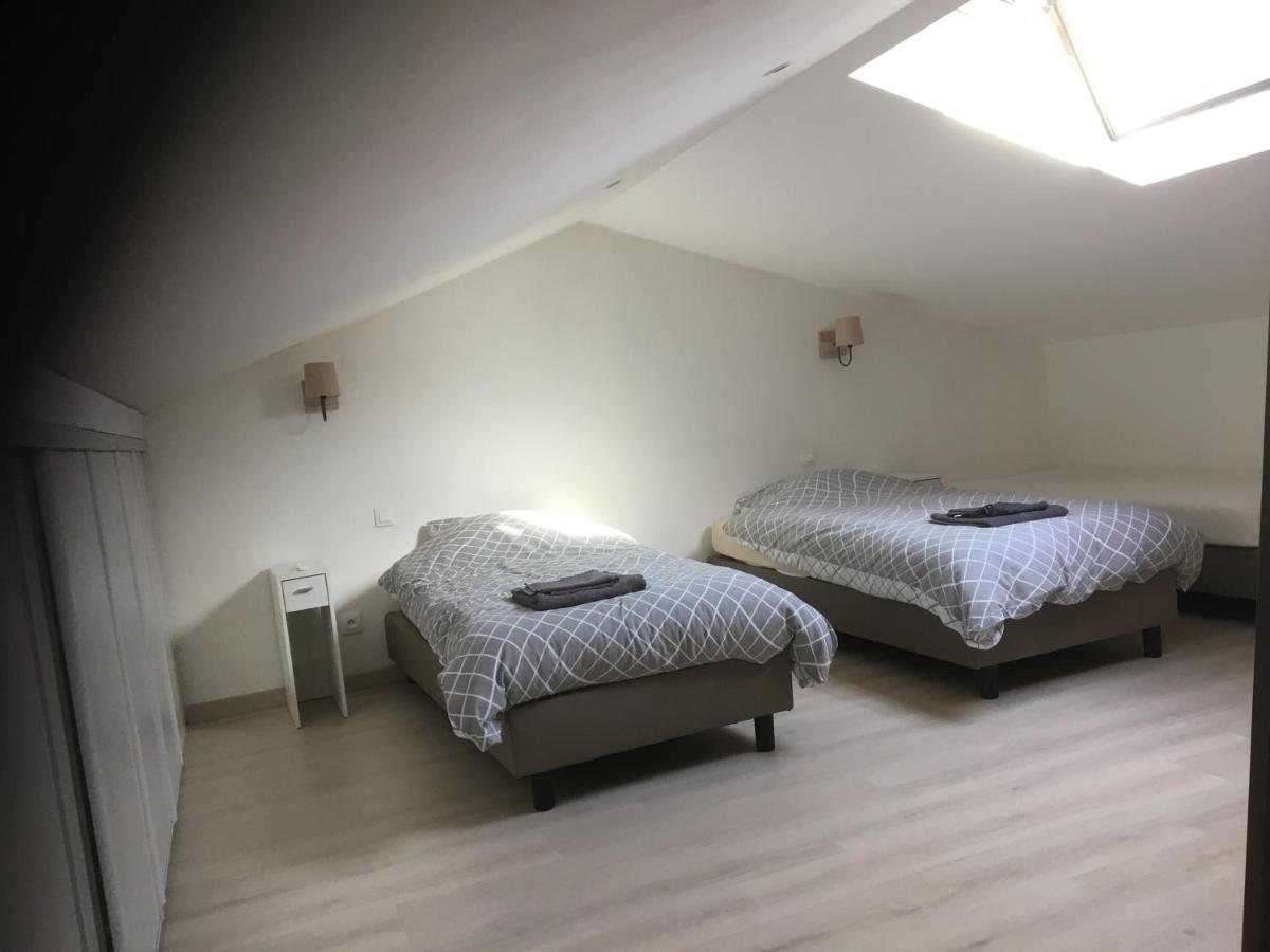 La Rose Sur Meuse Villa Haybes Luaran gambar